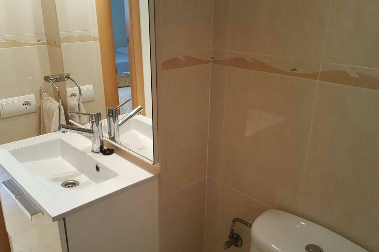 Luminoso Y Amplio Apartamento En Salou Con Piscina Apartment Luaran gambar