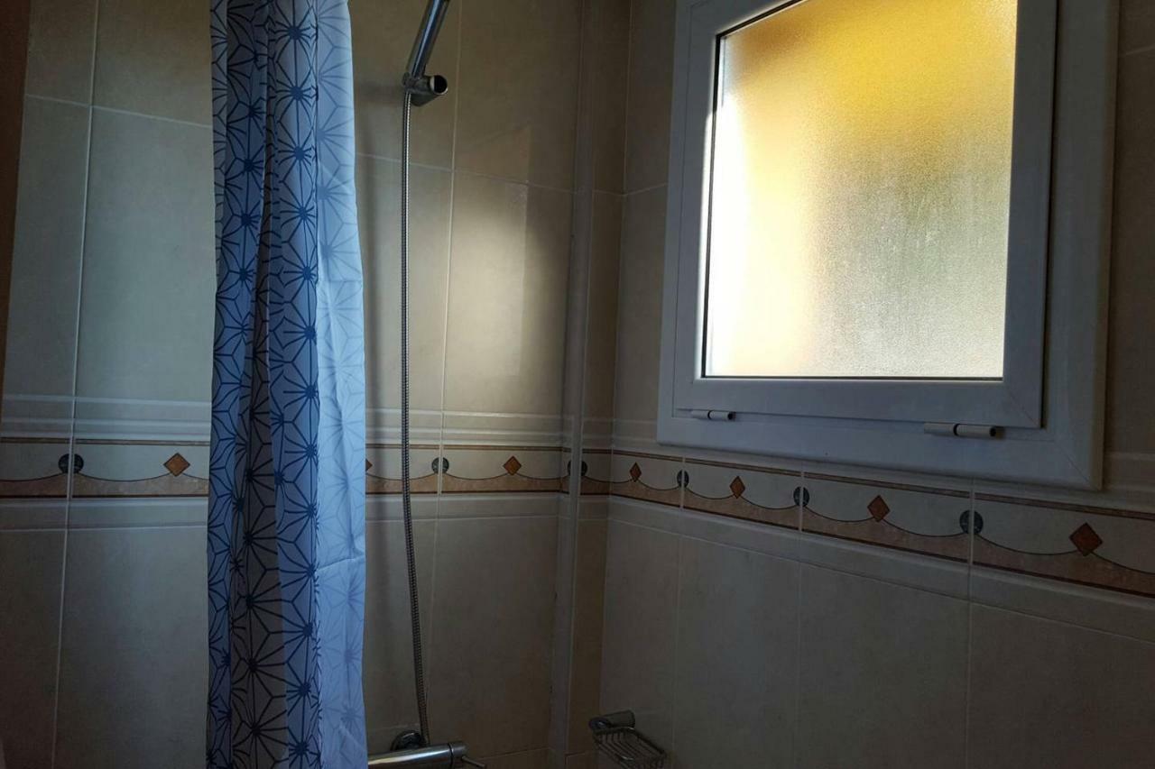 Luminoso Y Amplio Apartamento En Salou Con Piscina Apartment Luaran gambar