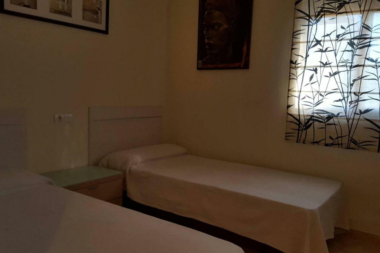 Luminoso Y Amplio Apartamento En Salou Con Piscina Apartment Luaran gambar