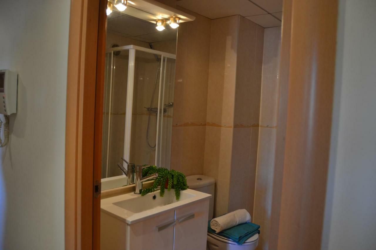 Luminoso Y Amplio Apartamento En Salou Con Piscina Apartment Luaran gambar