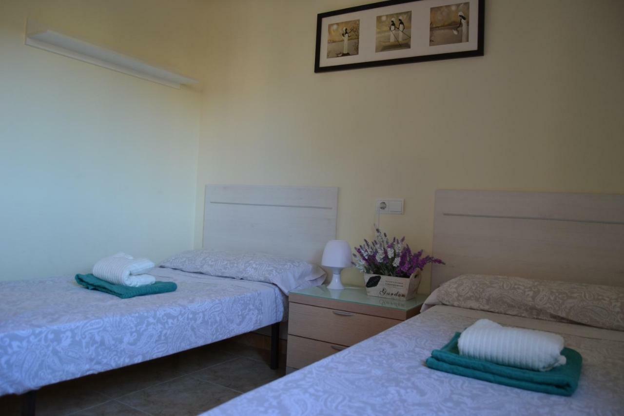 Luminoso Y Amplio Apartamento En Salou Con Piscina Apartment Luaran gambar