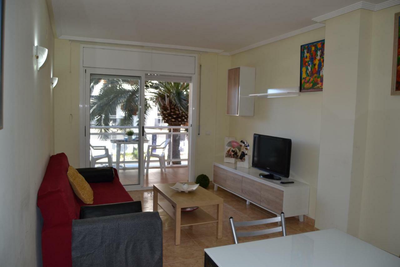Luminoso Y Amplio Apartamento En Salou Con Piscina Apartment Luaran gambar