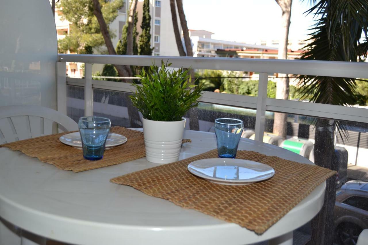 Luminoso Y Amplio Apartamento En Salou Con Piscina Apartment Luaran gambar